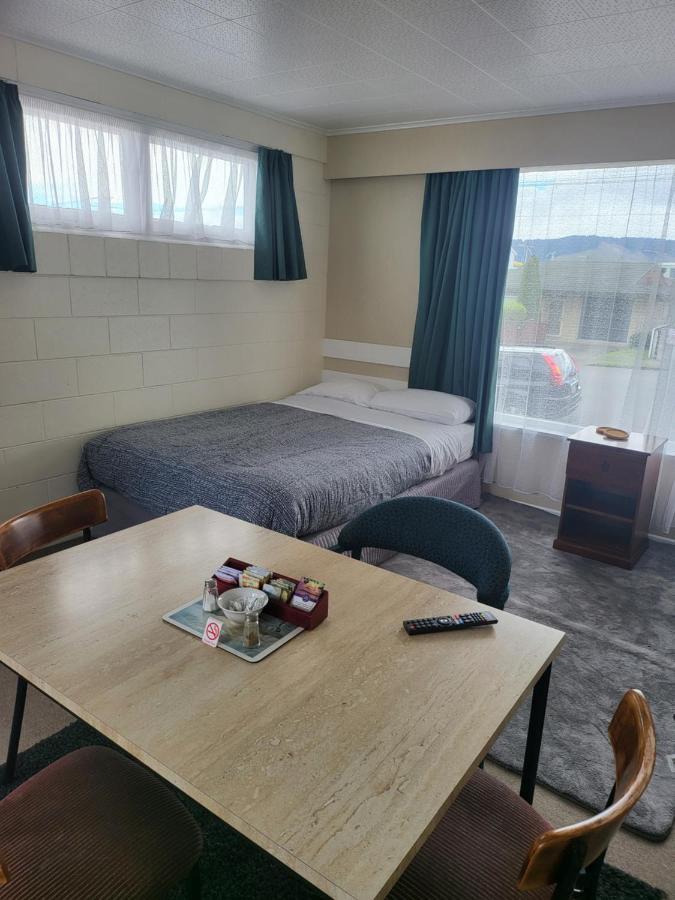 Totara Lodge Motel Levin Exterior foto