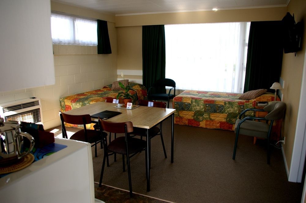 Totara Lodge Motel Levin Exterior foto
