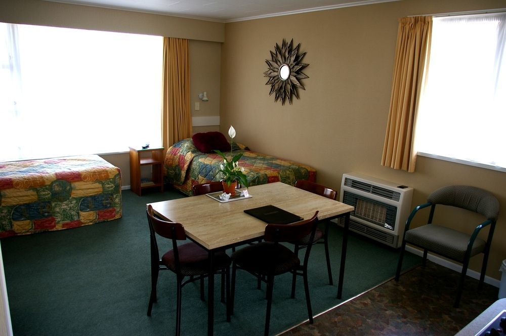 Totara Lodge Motel Levin Exterior foto
